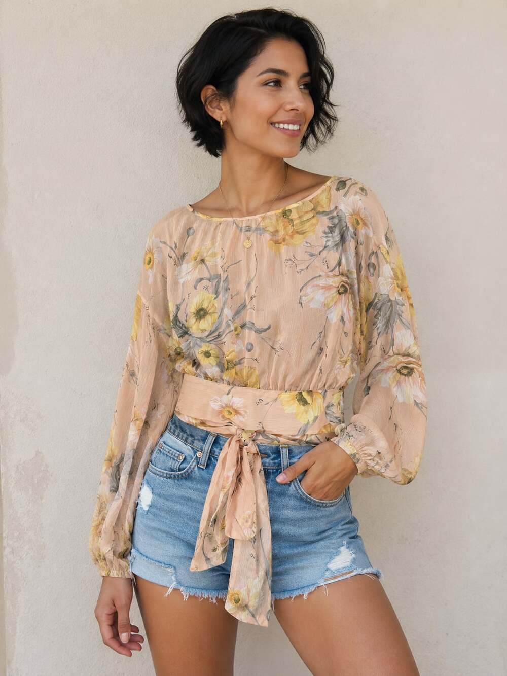 H&M Women's Sheer Floral Chiffon Long Sleeve Tie-Front Blouse
M53JC